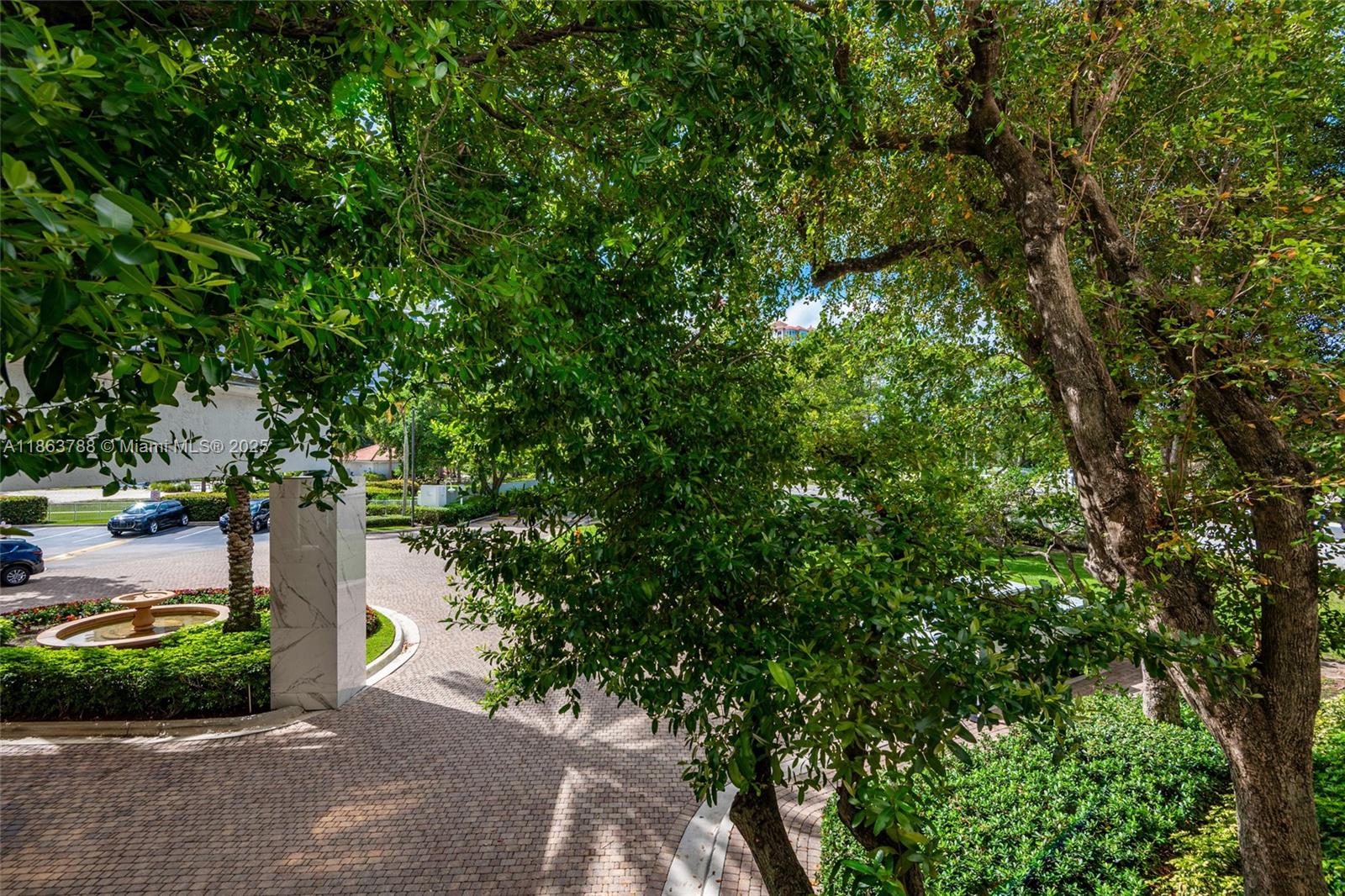 PARC CENTRAL AVENTURA - Residential