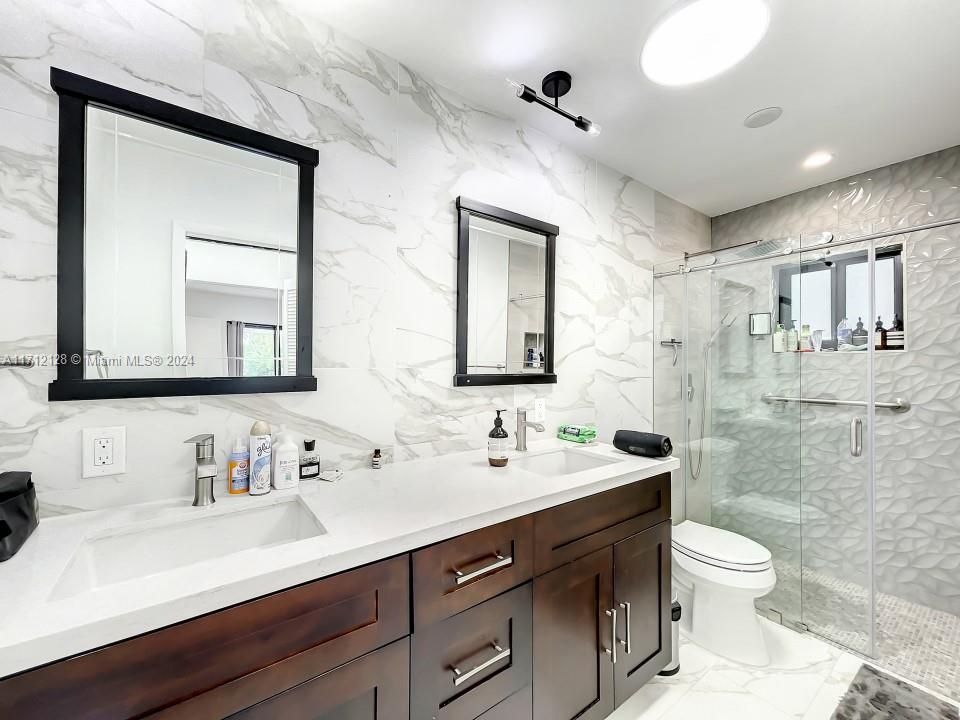 EASTERN SHORES - Residential