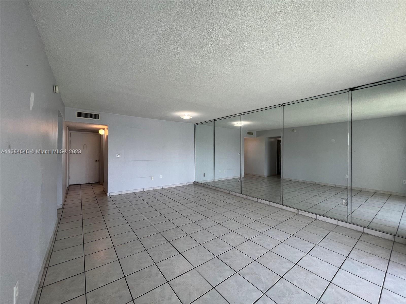 POINT EAST SEC II CONDO - Residential