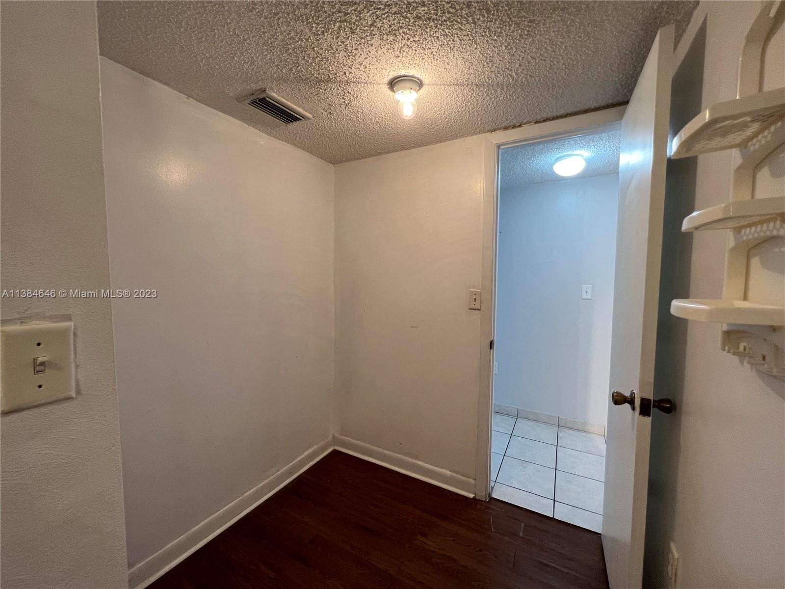 POINT EAST SEC II CONDO - Residential