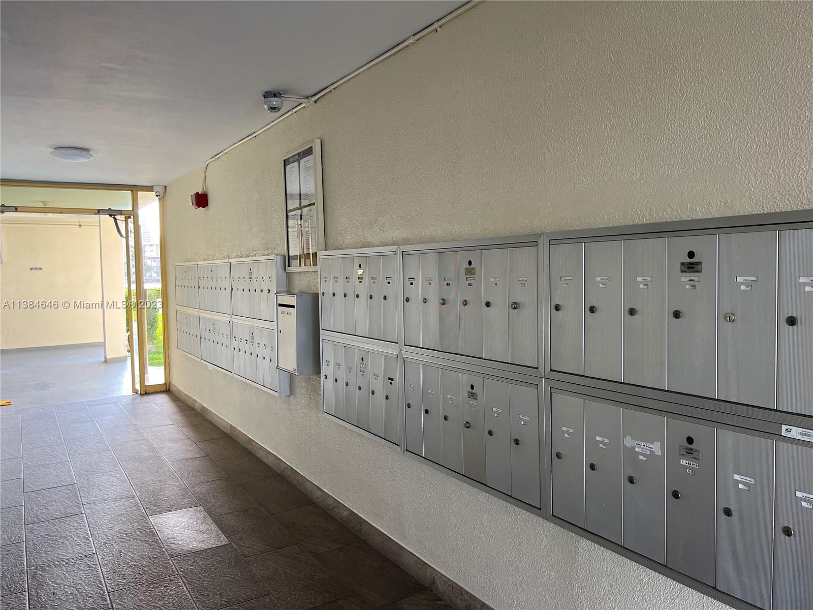 POINT EAST SEC II CONDO - Residential