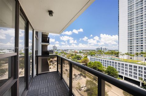 Tiny photo for 600 NE 36th St #1109, Miami, FL 33137 (MLS # A12009435)