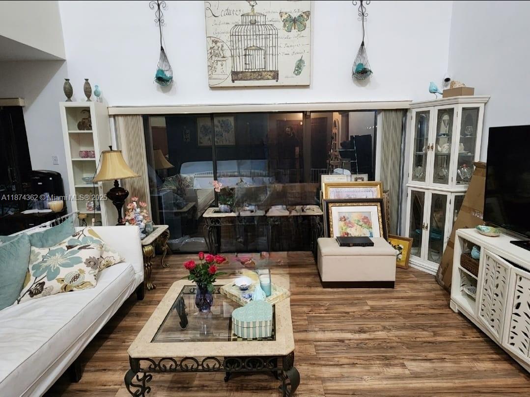 COUNTRY TREE SUB - Residential