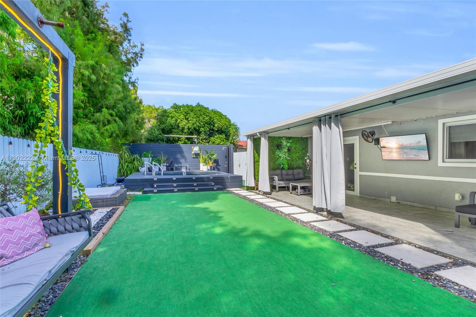 MIRAMAR SEC 4 - Residential