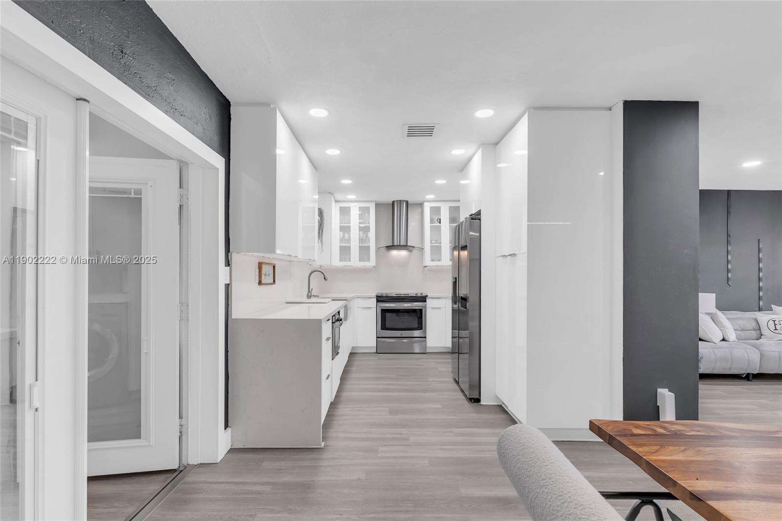 MIRAMAR SEC 4 - Residential