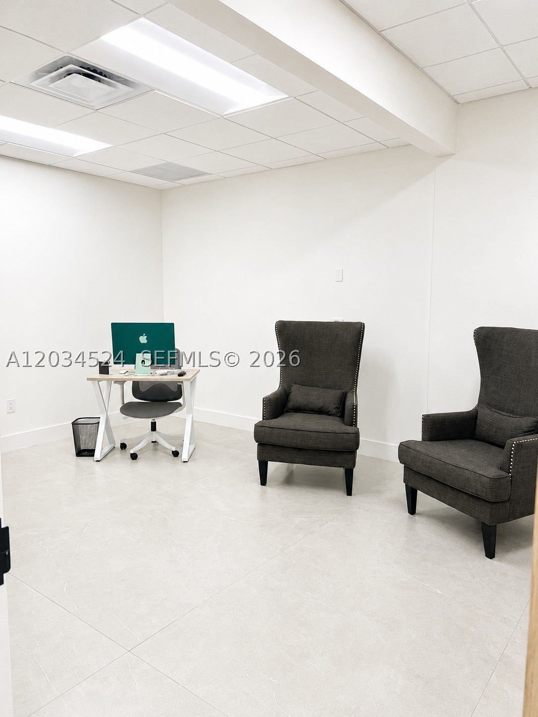 1110 Ponce De Leon Blvd
