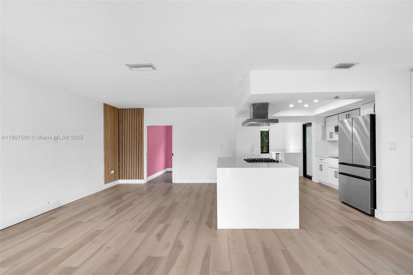 8640 NW 26th Pl