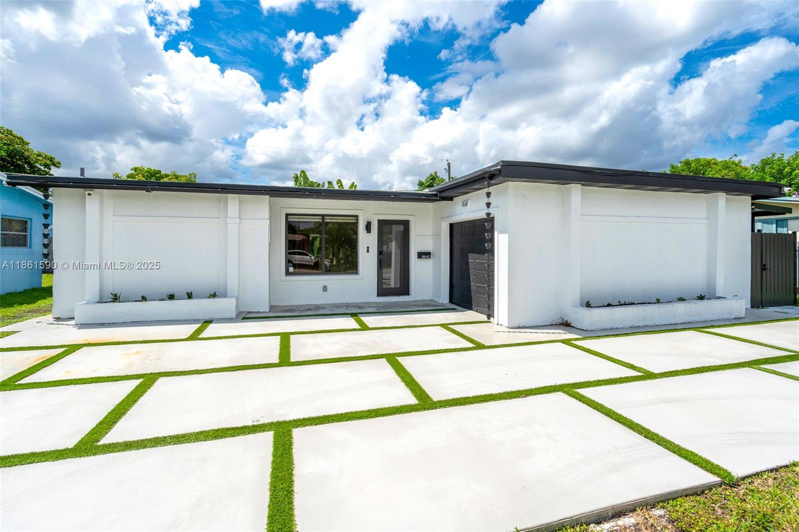 8640 NW 26th Pl