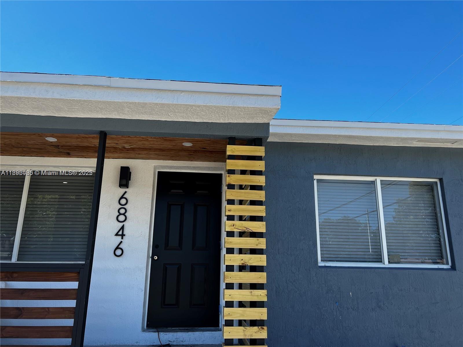 7TH AVENUE HIGHLANDS - Residential Lease