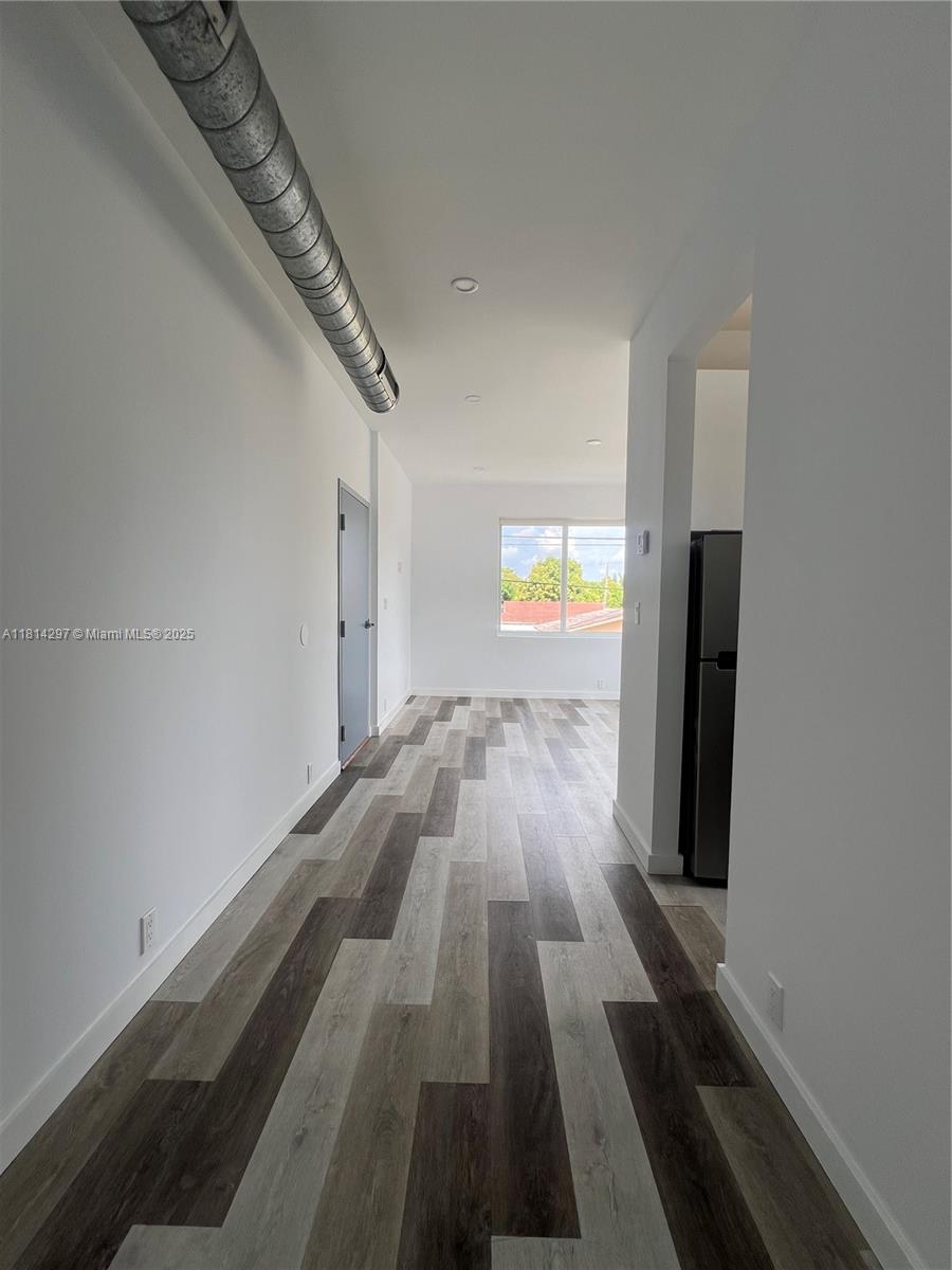 PALM GROVE - Residential Lease