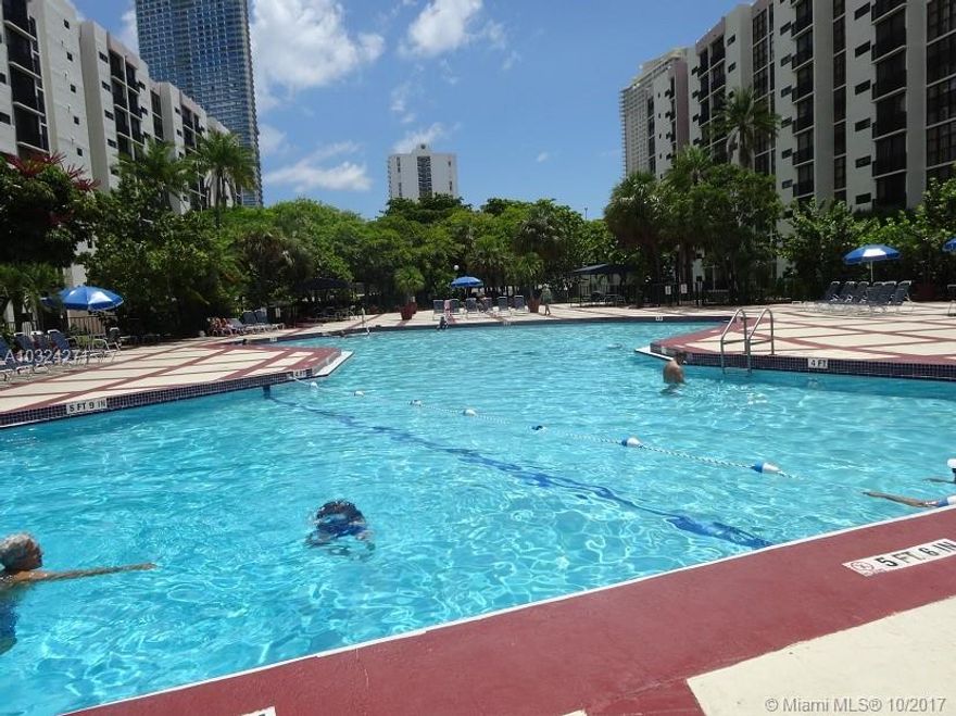 GREAT LOCATION ACCROSS FROM THE BEACH ** GATED SUNNY ISLES BEACH COMMUNITY ** HUGE POOL ** NEW RECREATION COMPLEX COMING SOON WITH: TENNIS / BASKETBALL / SOCCER FIELD / JOGGING TRACK / CHILDRENS PALY GROUND / etc  ** WALK TO THE BEACH ** ALL FINE RESTAURANTs AND STORES ARE IN WALKING DISTANCE ** UNFURNISHED ** FACING SOUTH ** UNIT HAS A OWN PARKING SPOT IN THE GARAGE, VERY CLOSE TO THE SIDE ENTRANCE **