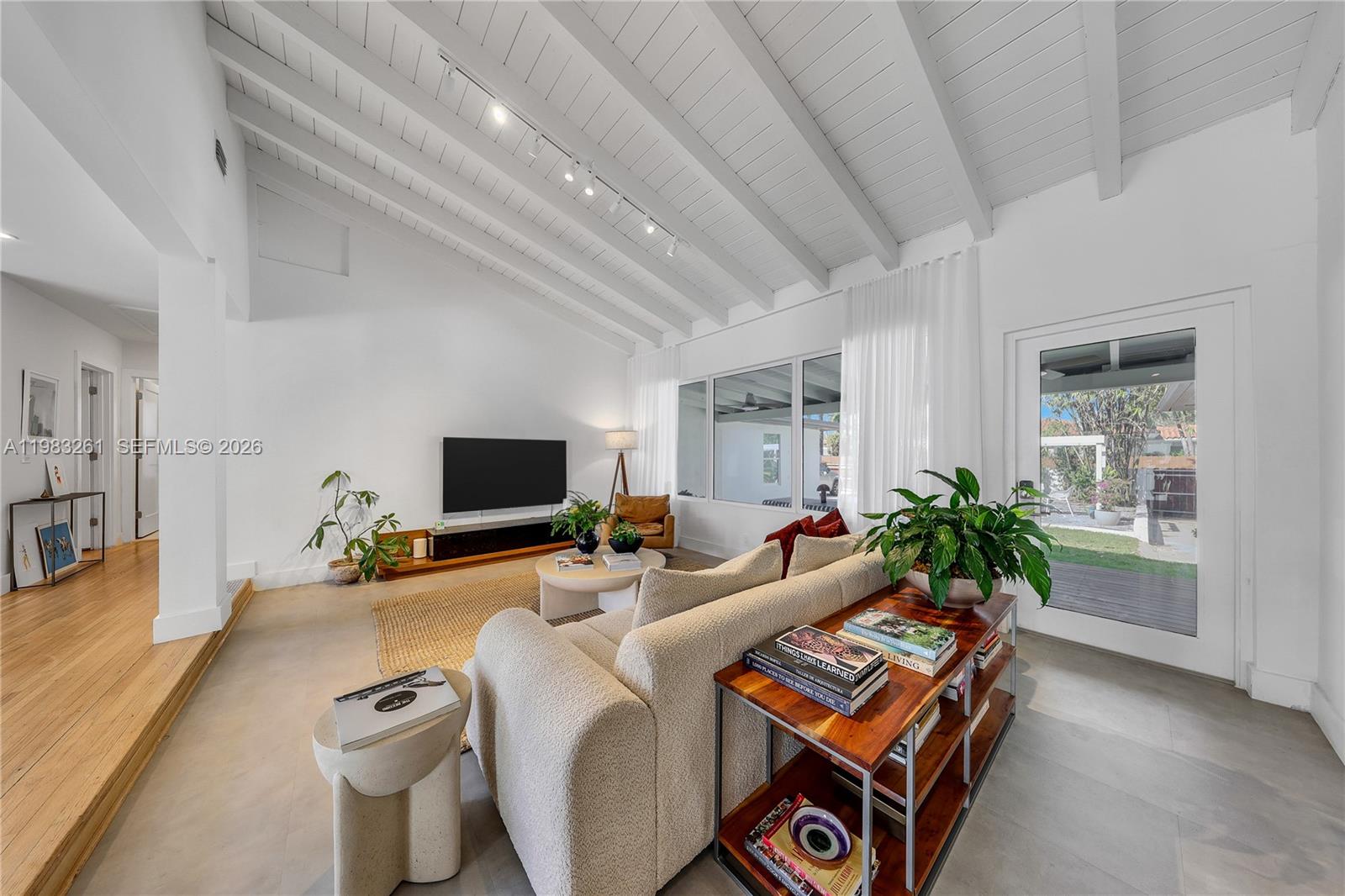 MIAMI SHORES ESTATES - Residential