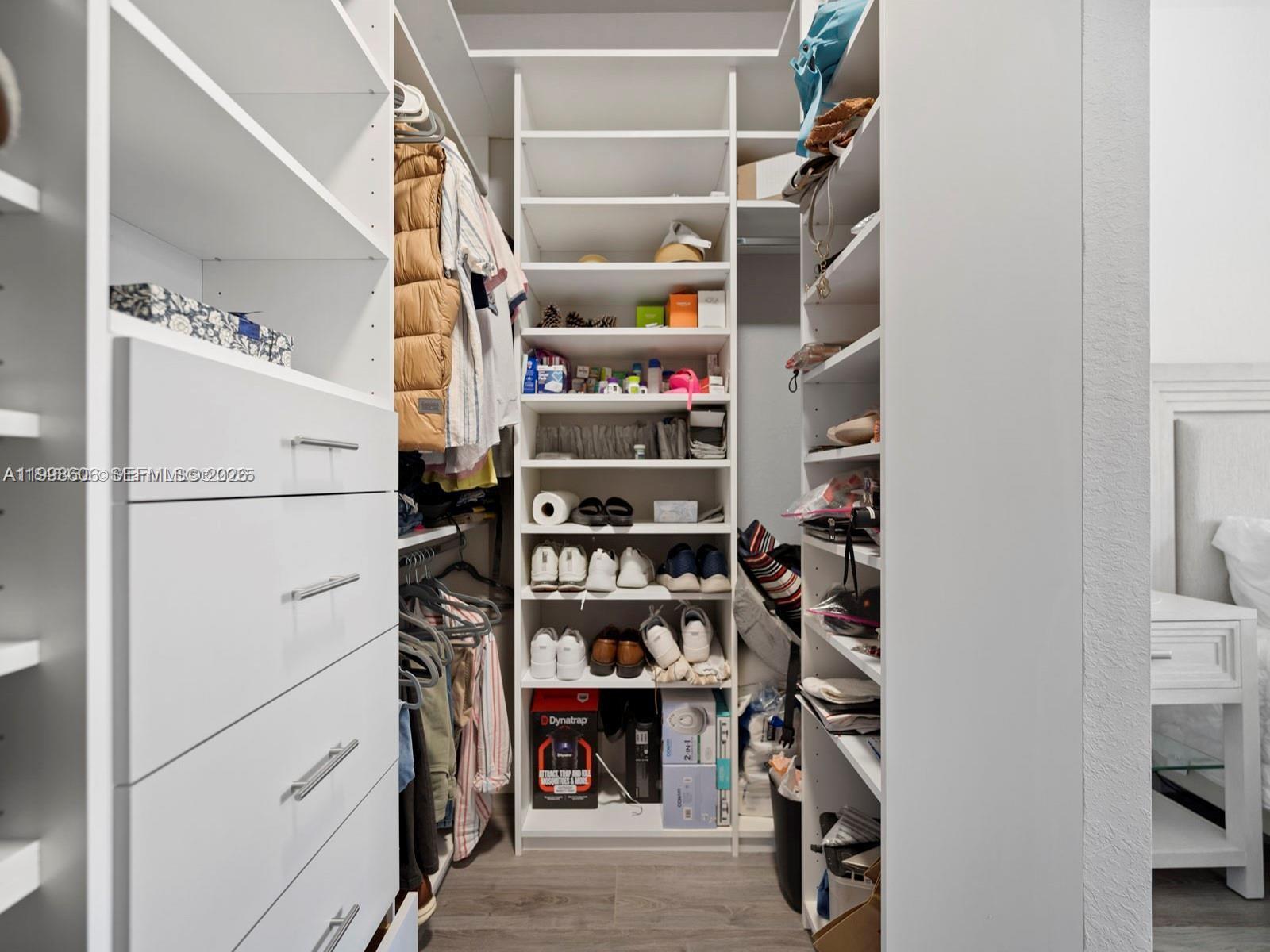 DORAL BREEZE - Residential Lease