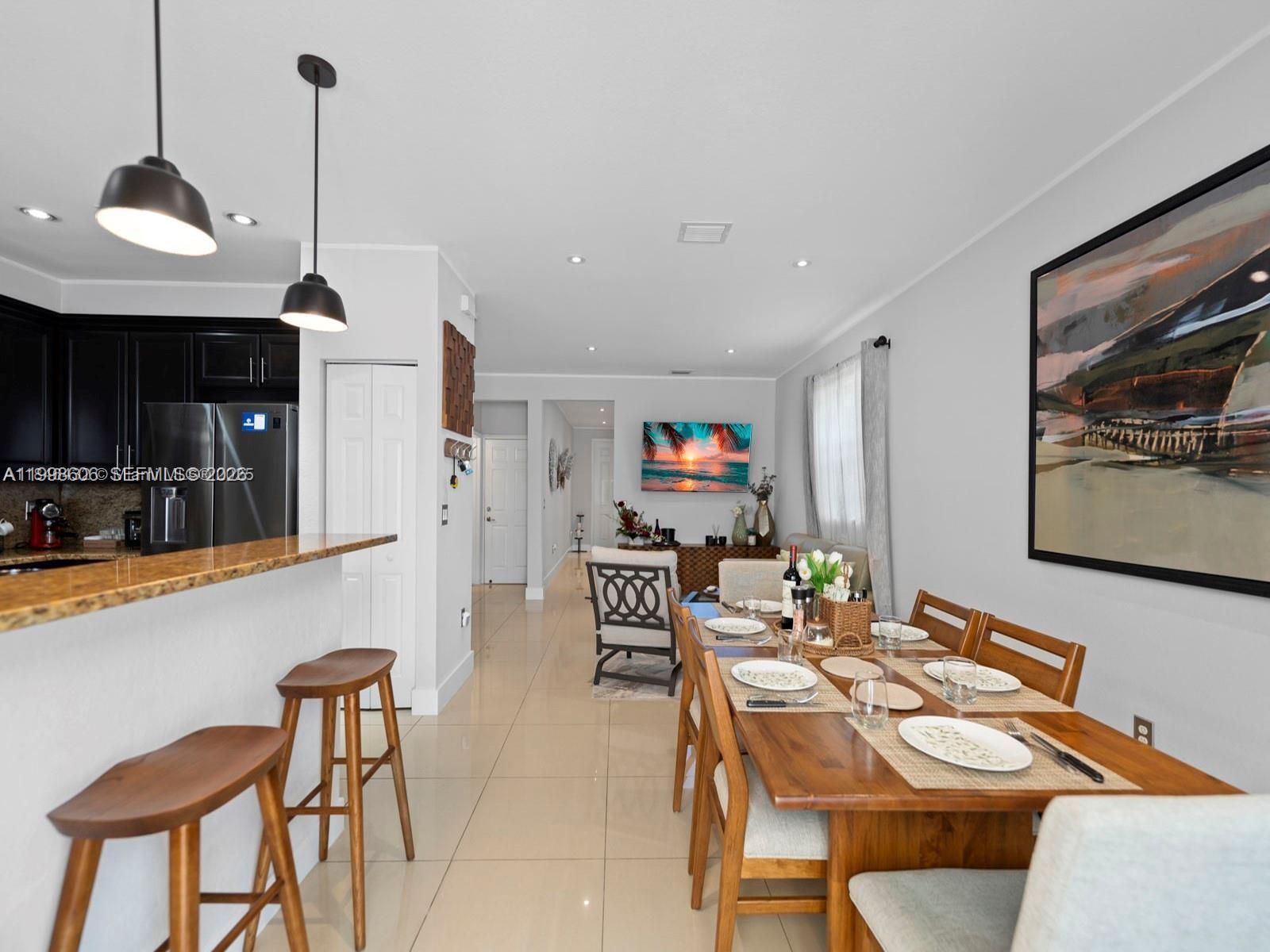 DORAL BREEZE - Residential Lease