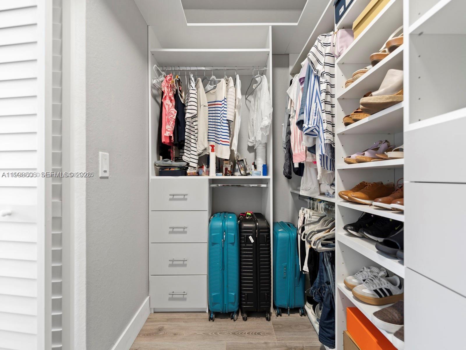 DORAL BREEZE - Residential Lease