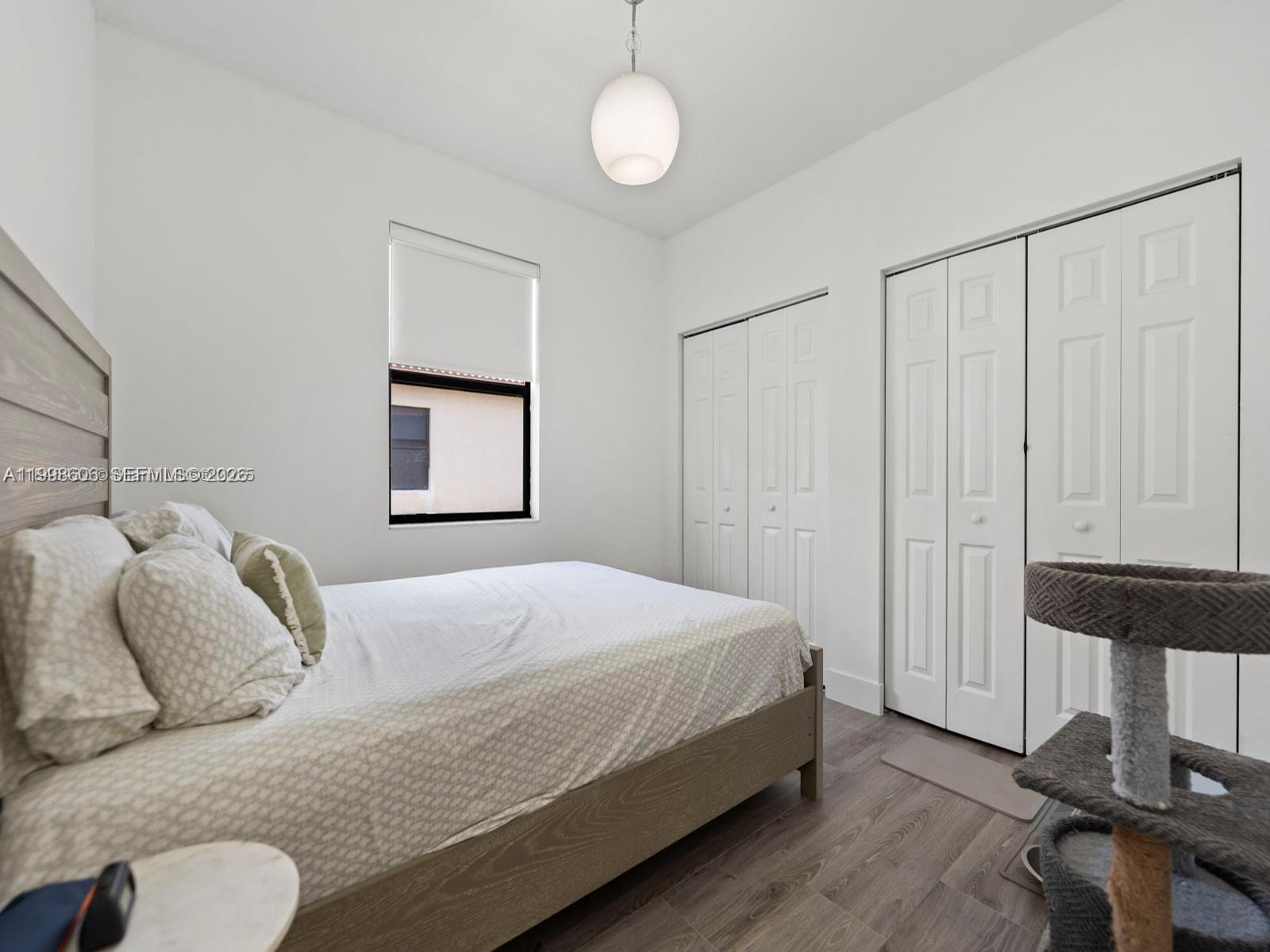 DORAL BREEZE - Residential Lease