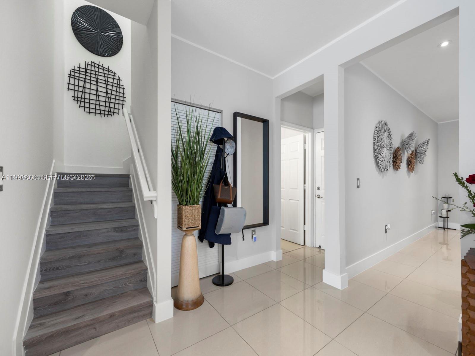 DORAL BREEZE - Residential Lease