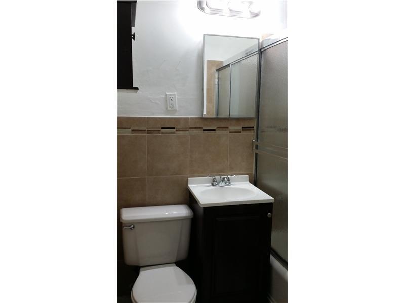 CARMEL VILLAS CONDO - Residential Lease