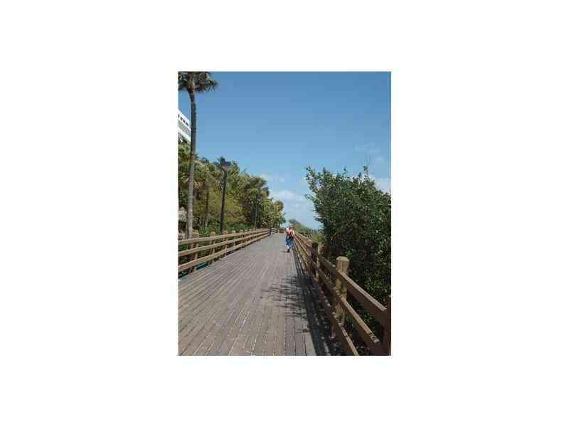 CARMEL VILLAS CONDO - Residential Lease