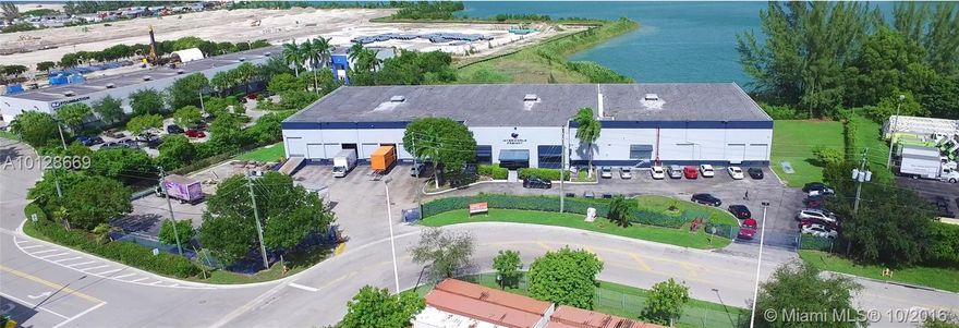 22' Ceiling Height, New Roof, Sprinkler, Over 65+ Parking, 10 Dock Doors,1 Ramp, Gated & High Security System, +/- 6,000 SF of Brand New Office, Building can be expanded 7,000 SF