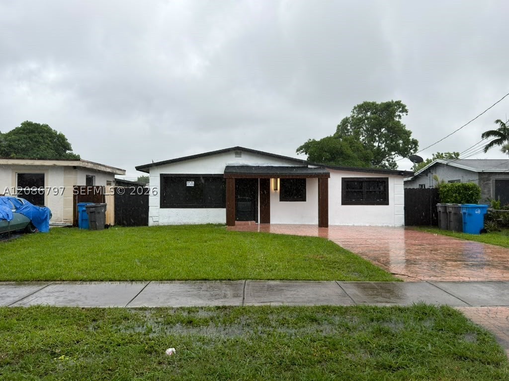 4250 SW 24th St