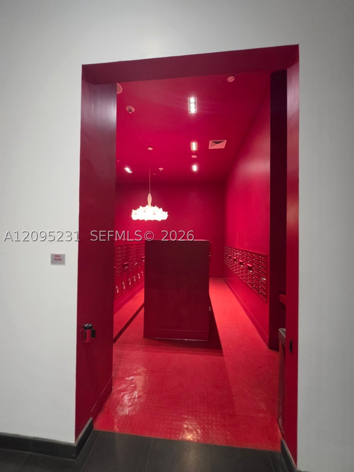 1600 NE 1st Ave 1707