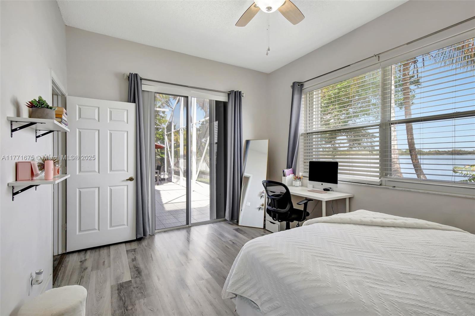 SILVER LAKES AT PEMBROKE - Residential