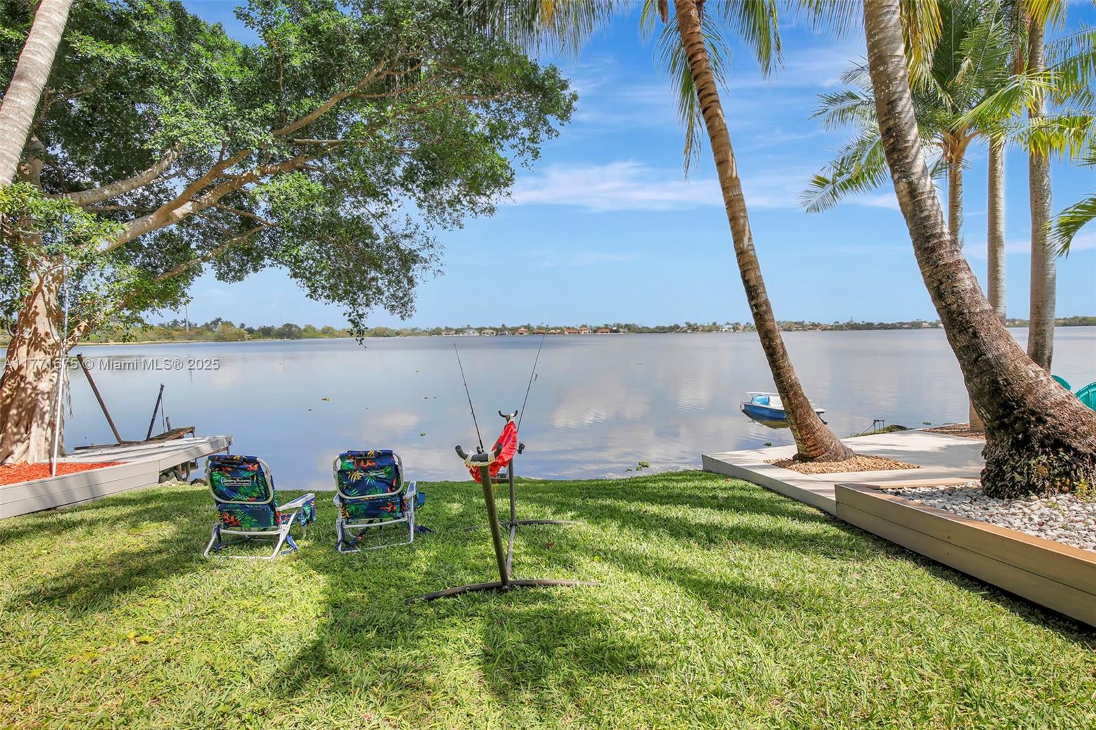 SILVER LAKES AT PEMBROKE - Residential
