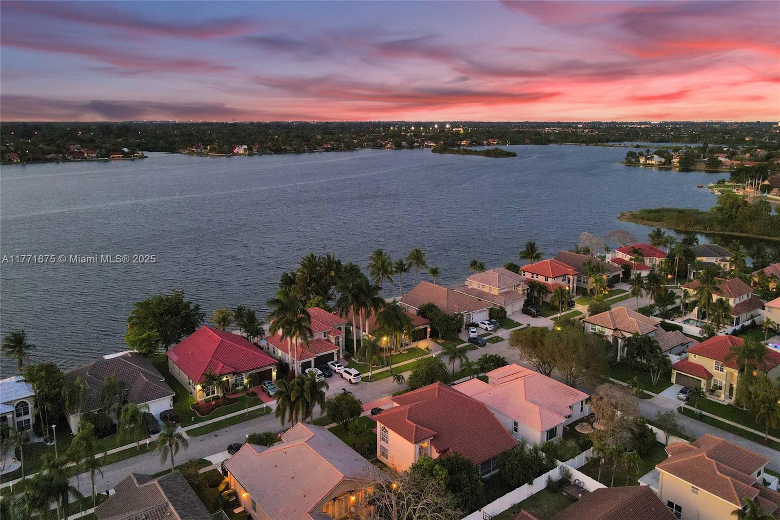 SILVER LAKES AT PEMBROKE - Residential