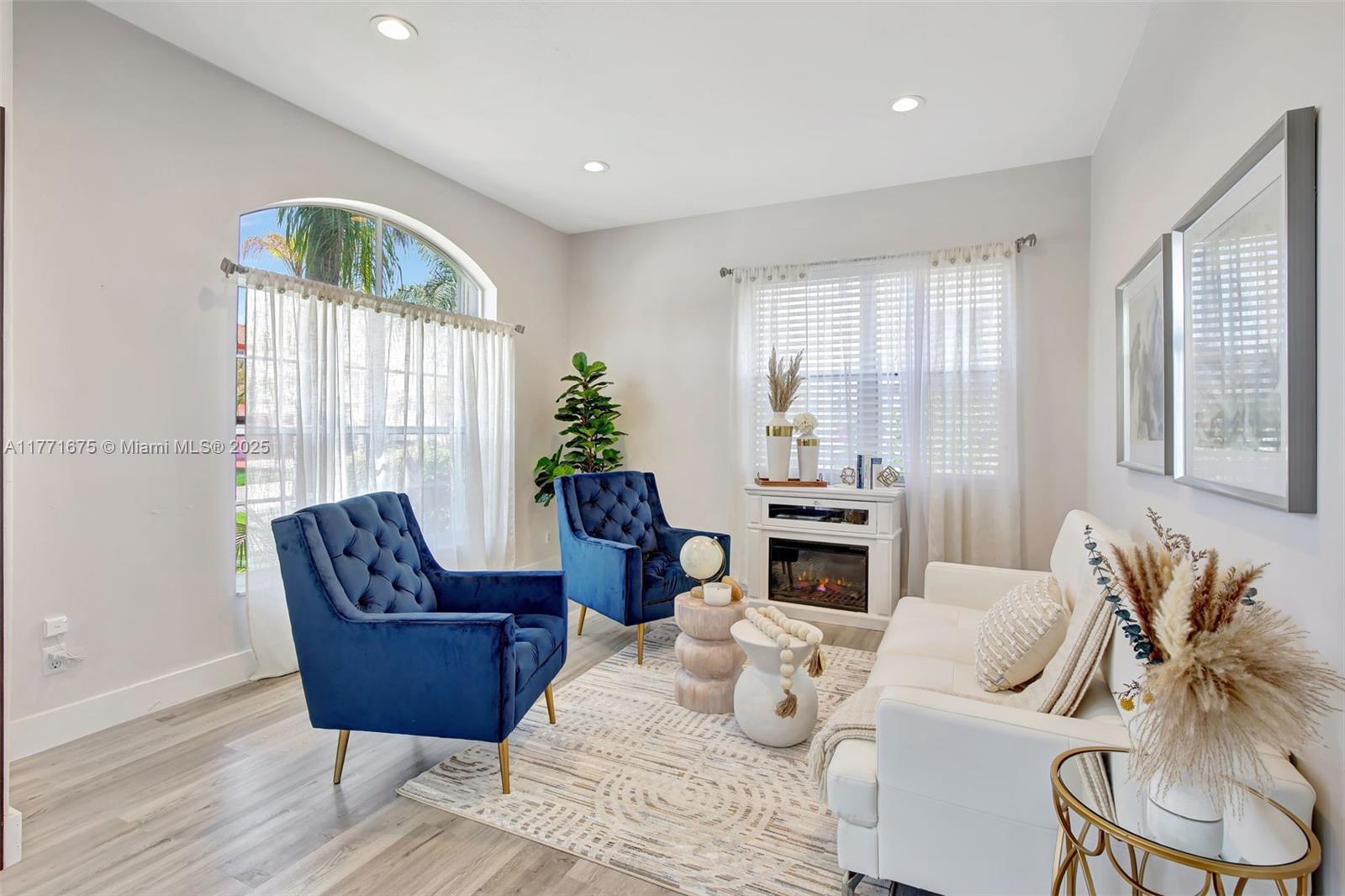 SILVER LAKES AT PEMBROKE - Residential