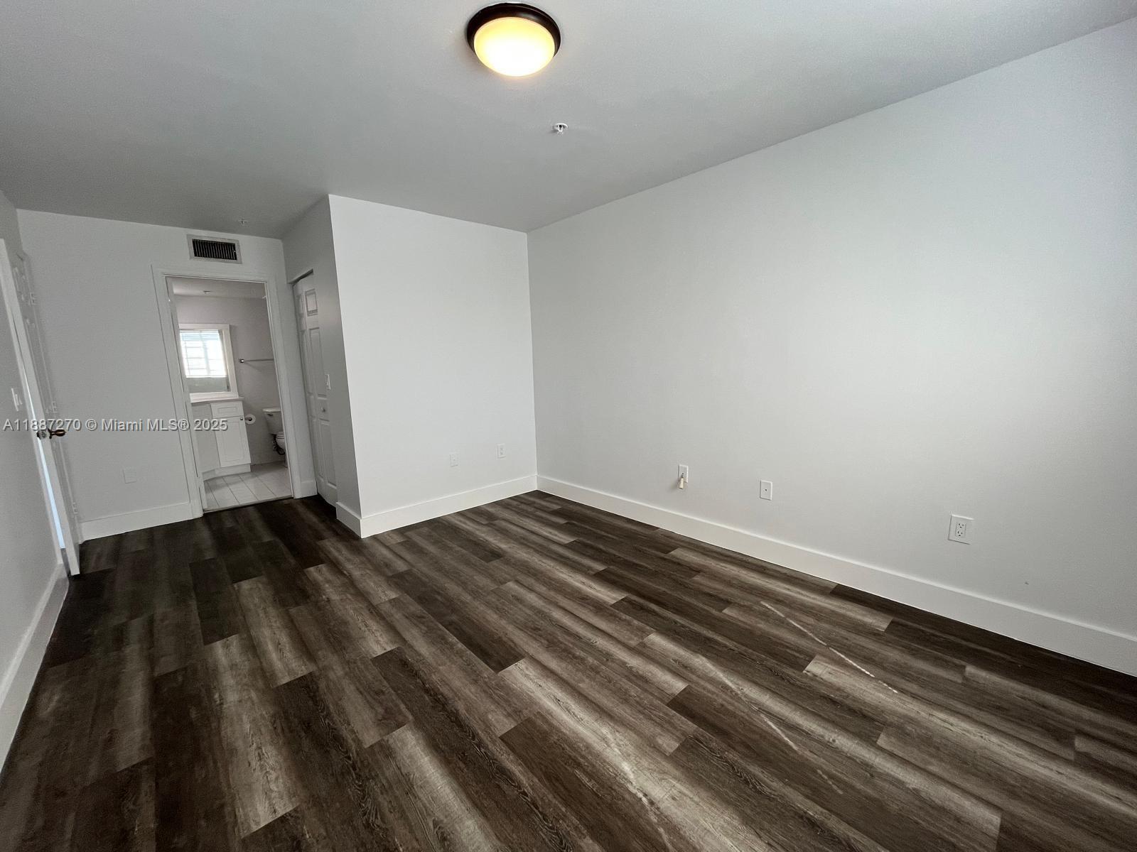 DEVONAIRE CONDO AT PEMBRO - Residential