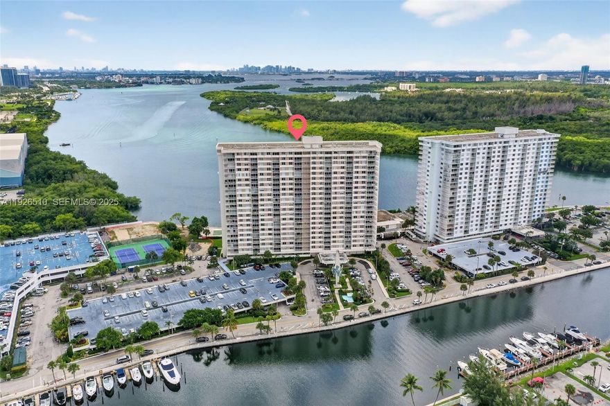 Wake up to this amazing Bay View from your oversized balcony in prestigious Sunny Isles Beach, well kept unit that features 1 bed and 1.5 bath is now available for sale.  Spacious kitchen, ceramic tile flooring, newer AC and water heater.  One assigned parking space and plenty of guest parking, plus one storage area.
Arlen house offers 5 Star Amenities including 24-hour security, doorman, valet service, new fitness center, resort-style pool, an on-site restaurant overlooking the bay, beauty salon and more. Just minutes from the beach and located in a top-rated school district. Ideal for year-round living or a vacation retreat in Sunny Isles Beach.