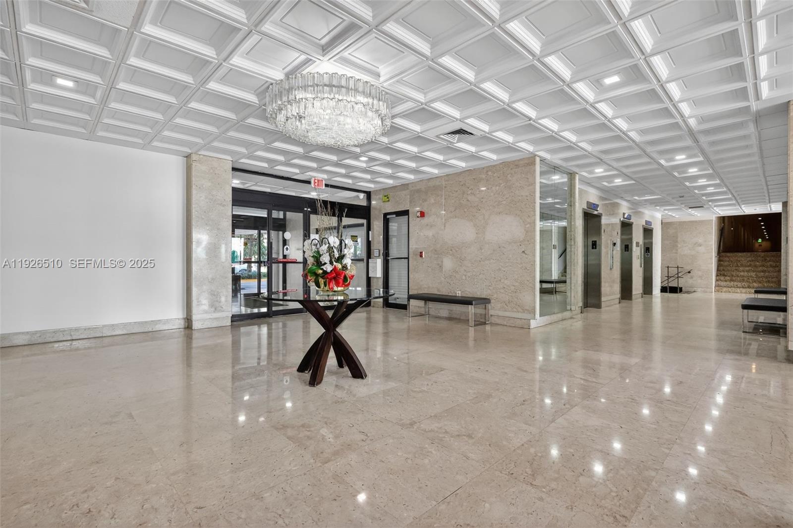 ARLEN HOUSE CONDO - Residential