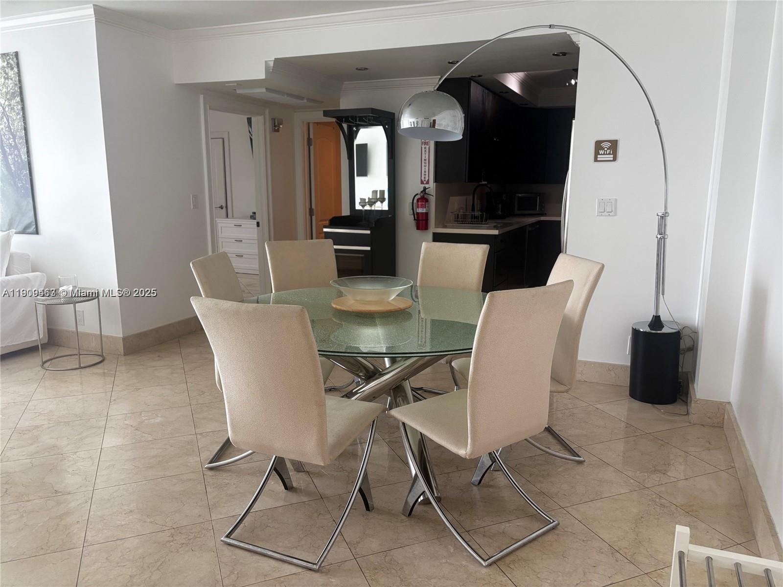 TIDES ON HOLLYWOOD BEACH - Residential Lease