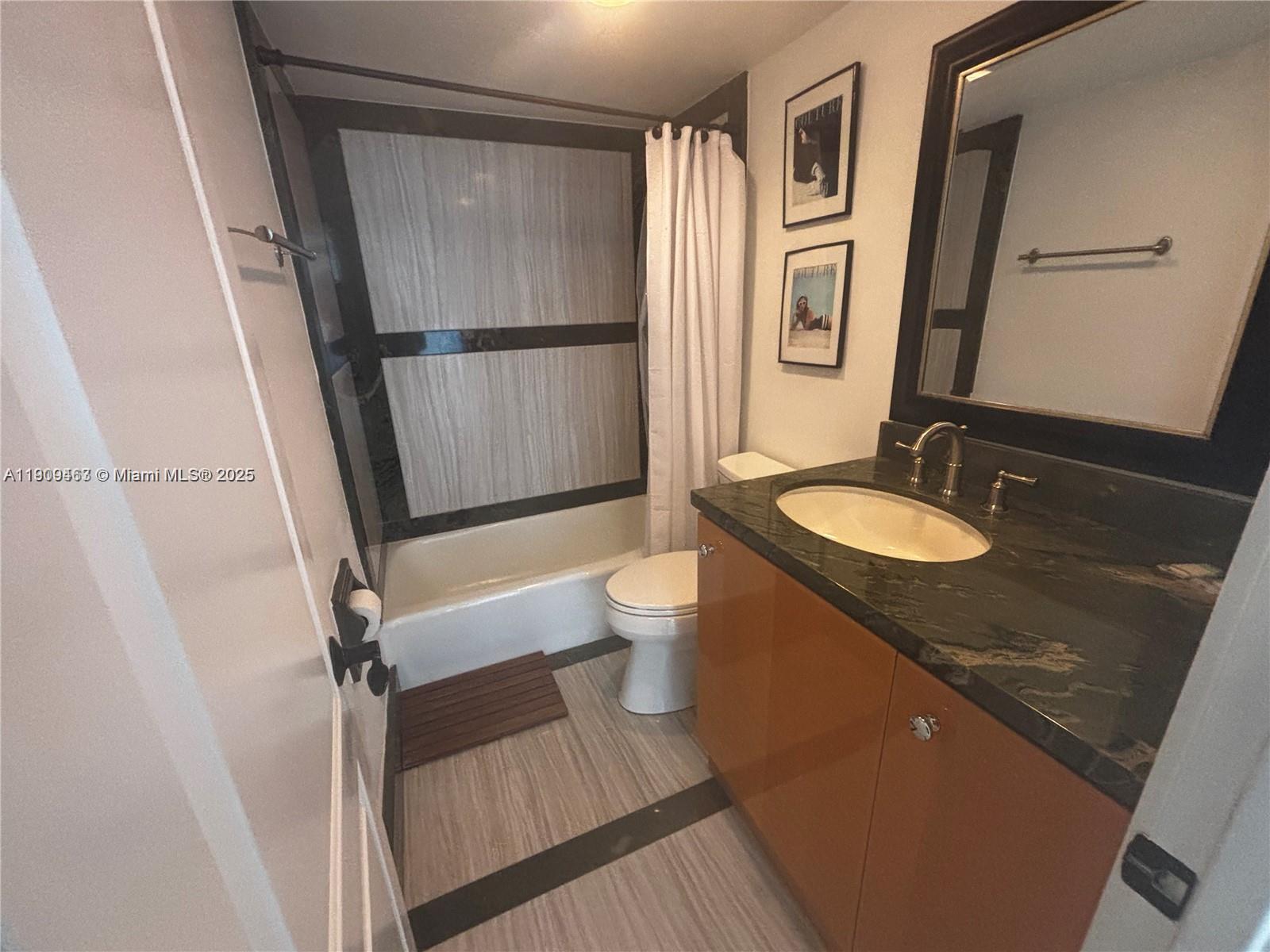 TIDES ON HOLLYWOOD BEACH - Residential Lease