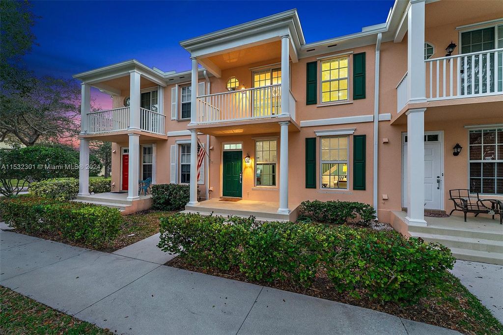 Photo of 136 Milbridge Dr, Jupiter, FL 33458 (MLS # A11532301)