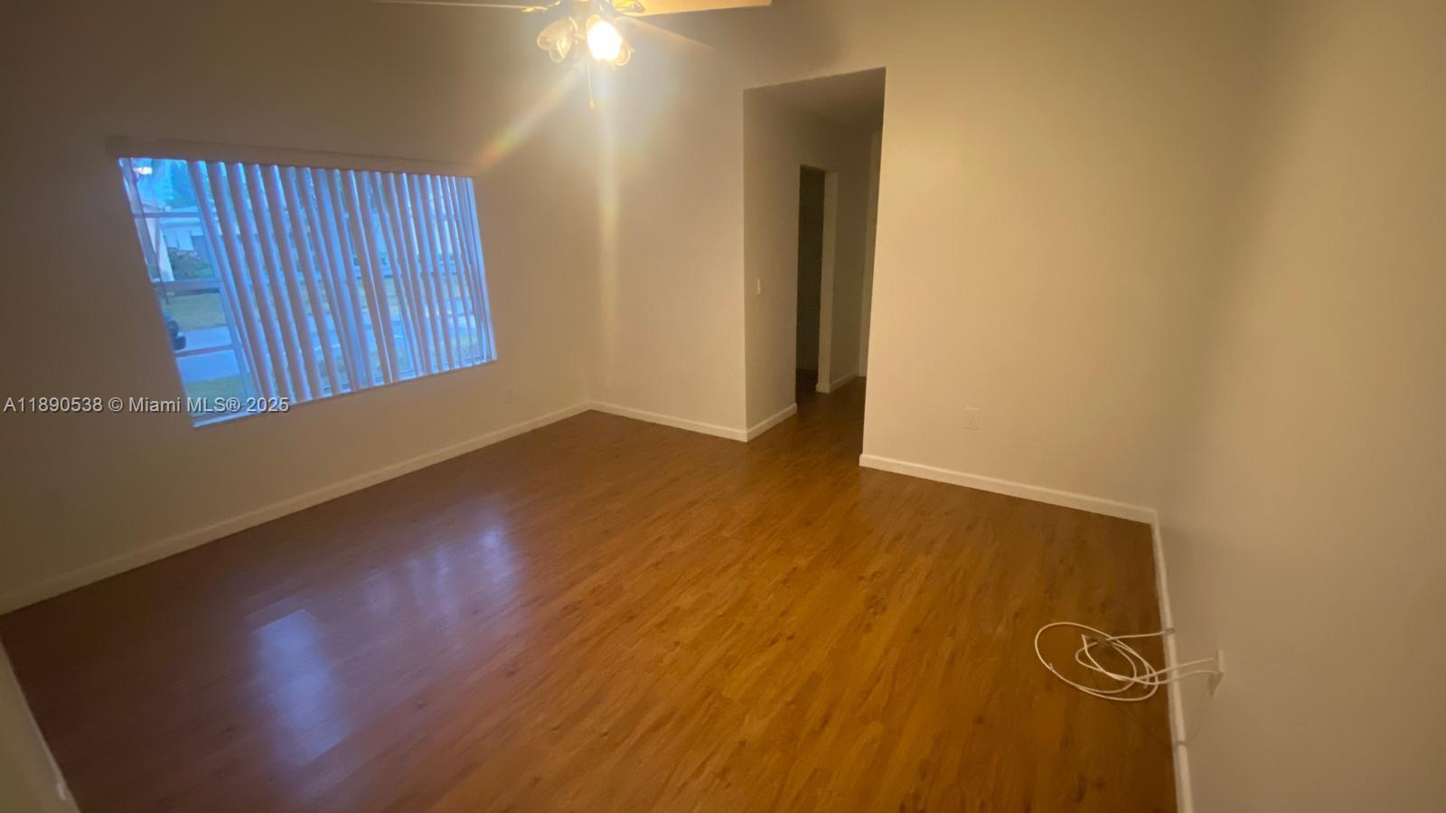 SIERRA RIDGE CONDO E - Residential