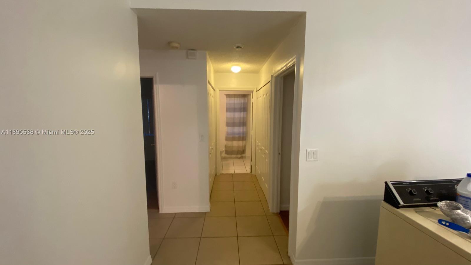 SIERRA RIDGE CONDO E - Residential