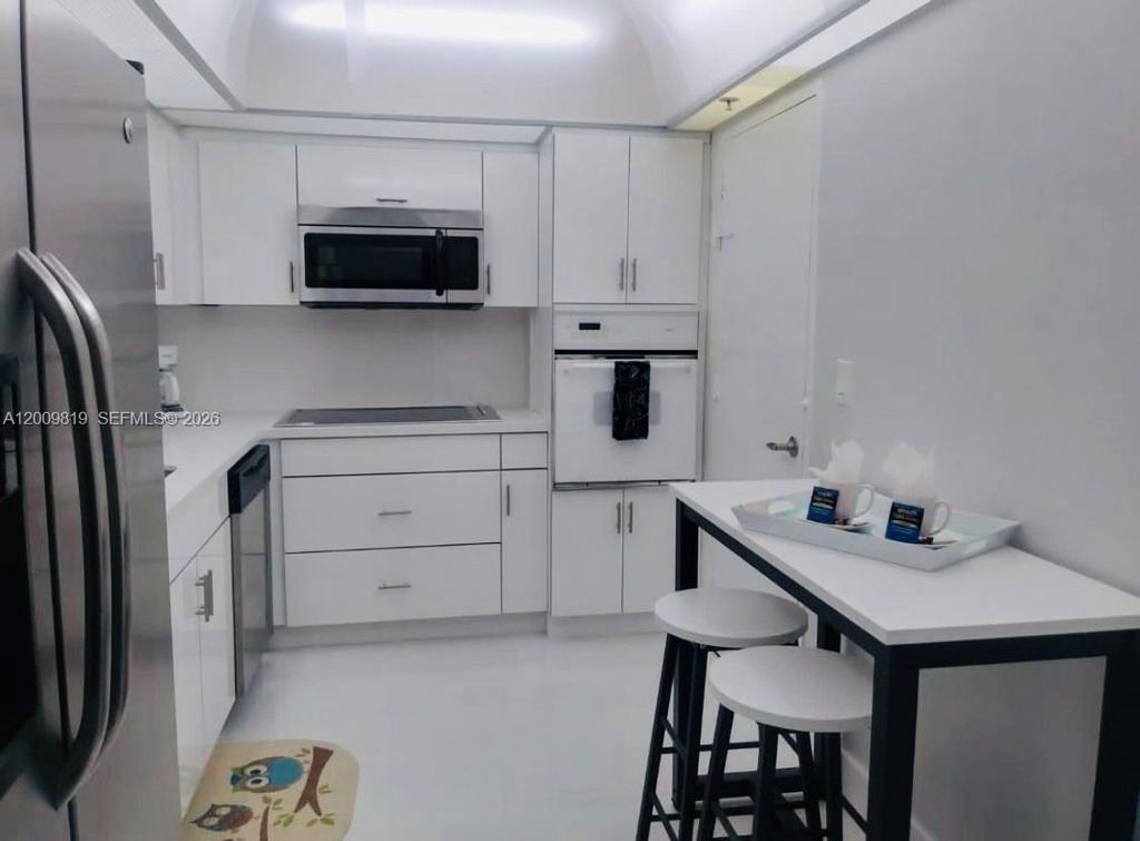 Photo of 3801 S Ocean Dr #2B, Hollywood, FL 33019 (MLS # A12009819)
