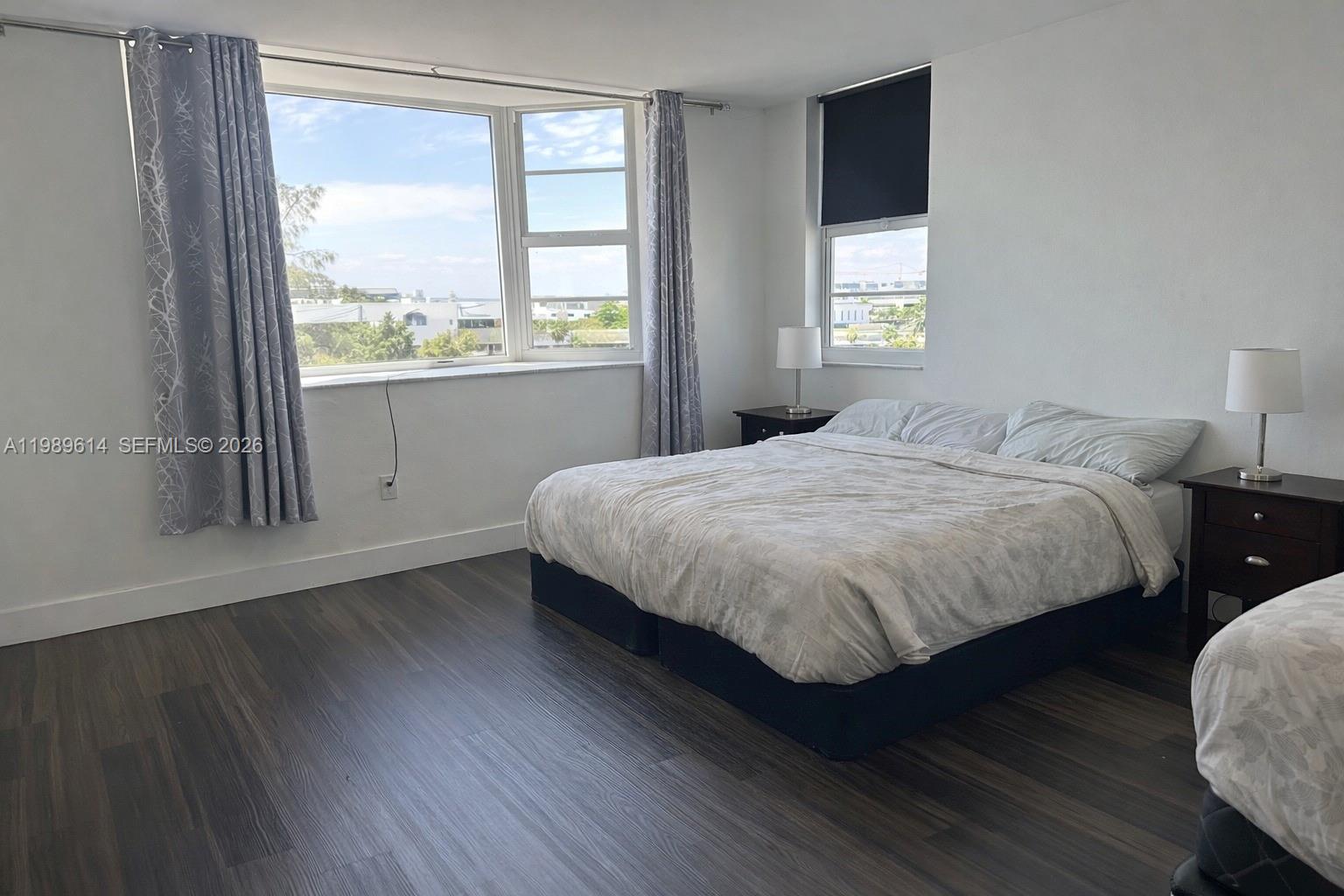 GRANADA CONDOMINIUM - Residential