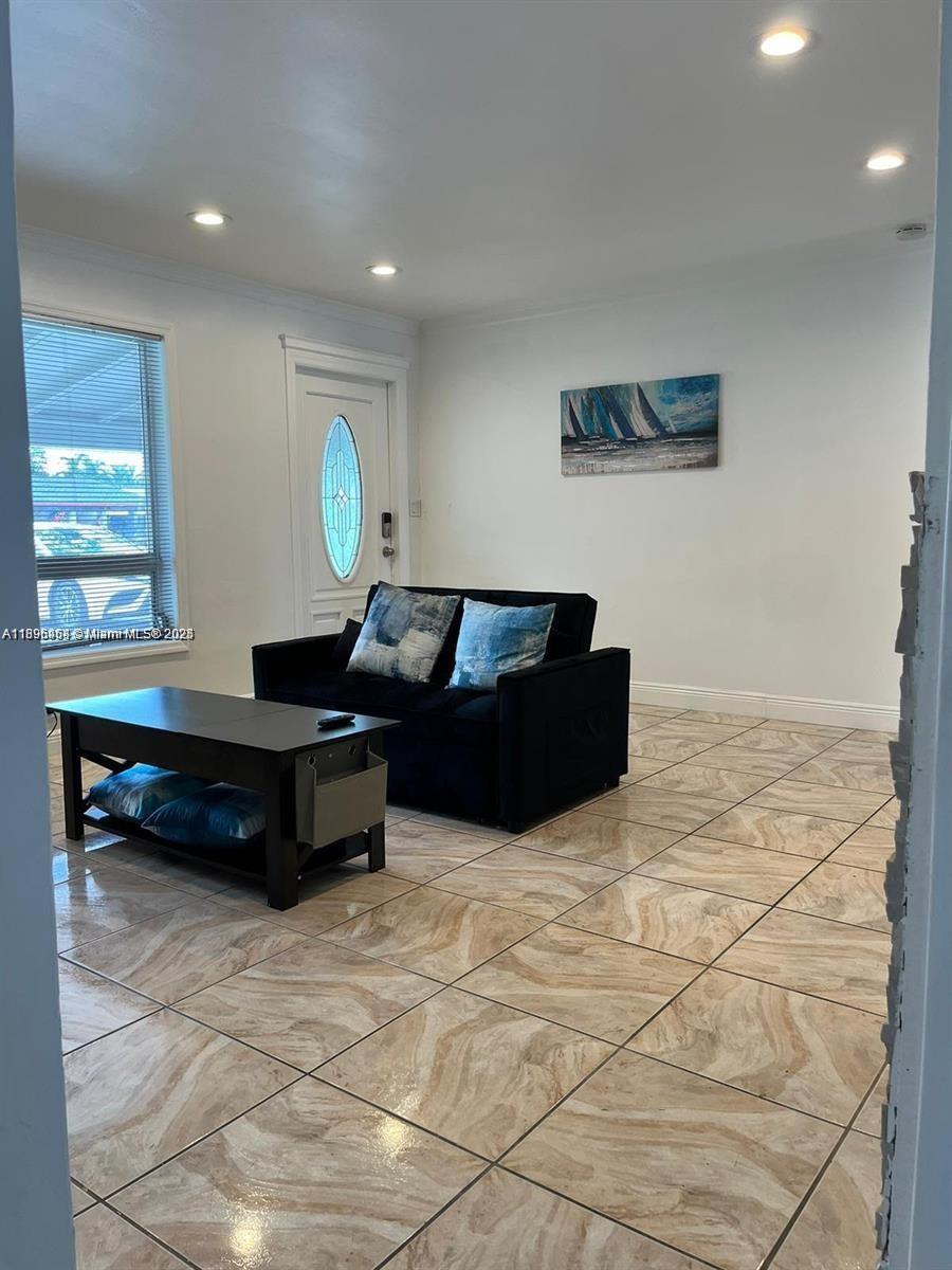 DRIFTWOOD HEIGHTS - Residential Lease