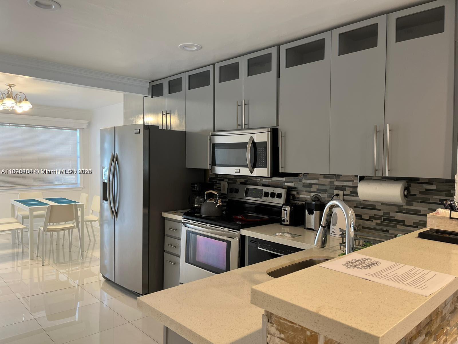 DRIFTWOOD HEIGHTS - Residential Lease