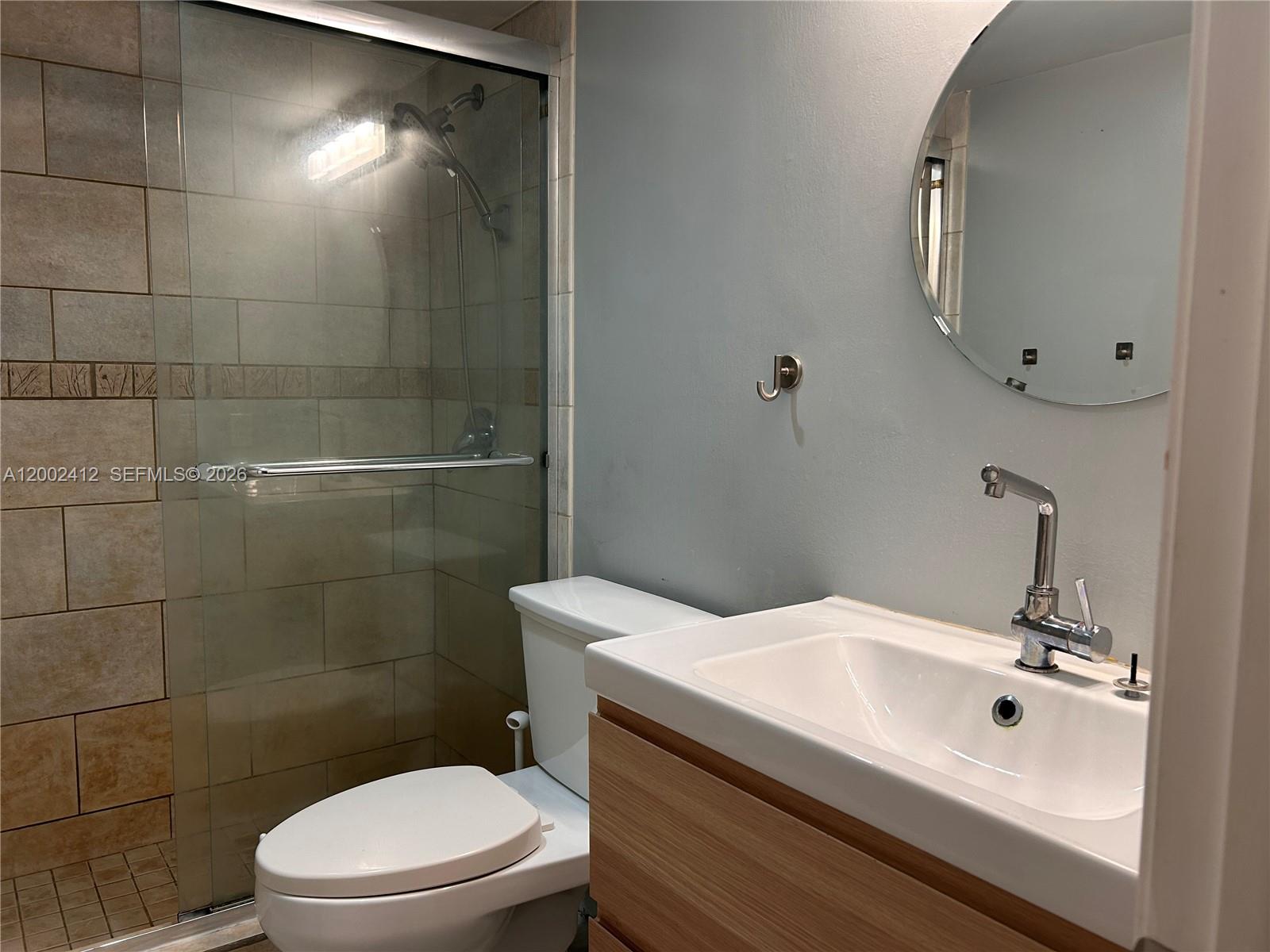 WATERGATE CONDOMINIUM NO - Residential Lease