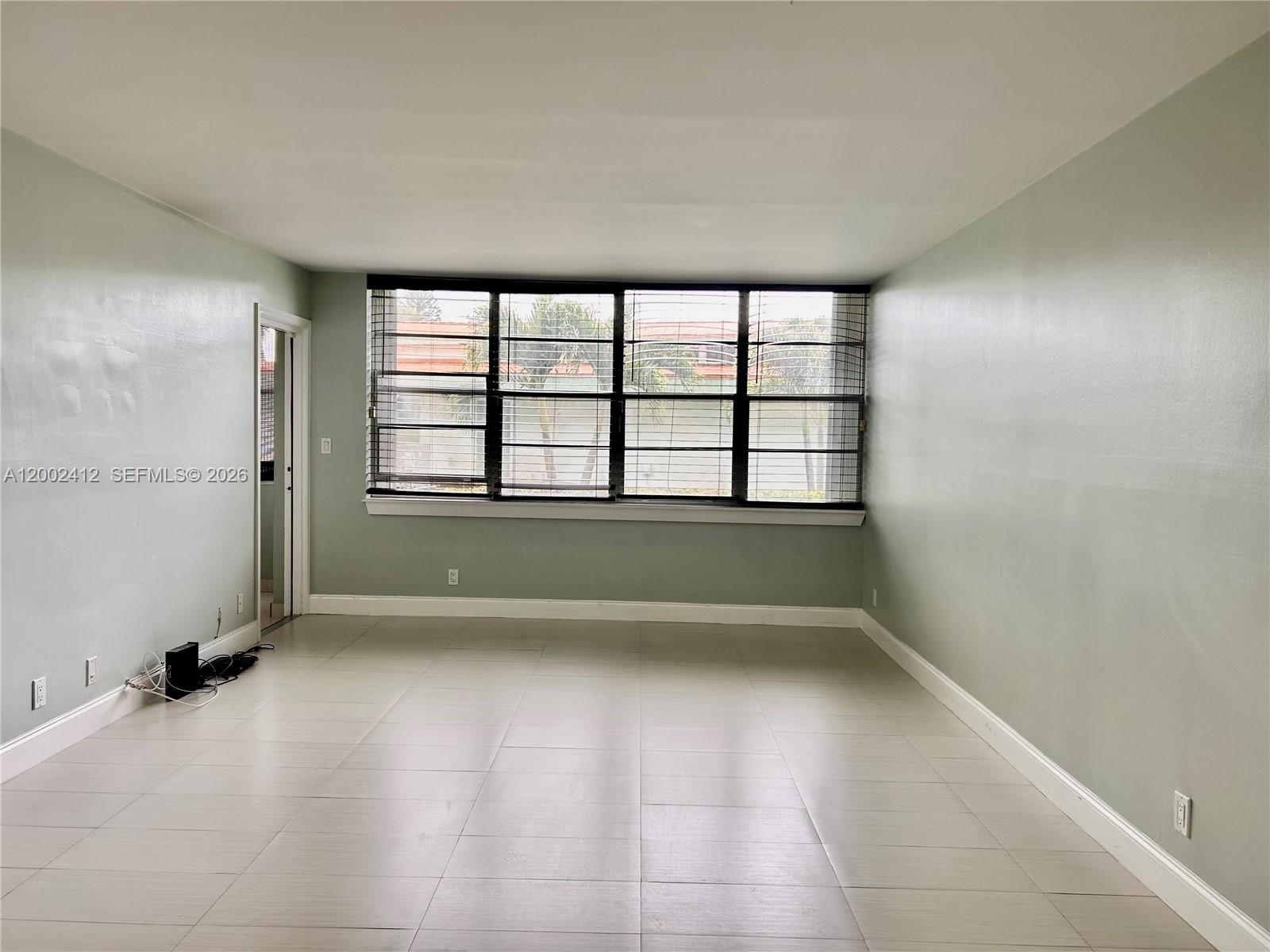 WATERGATE CONDOMINIUM NO - Residential Lease