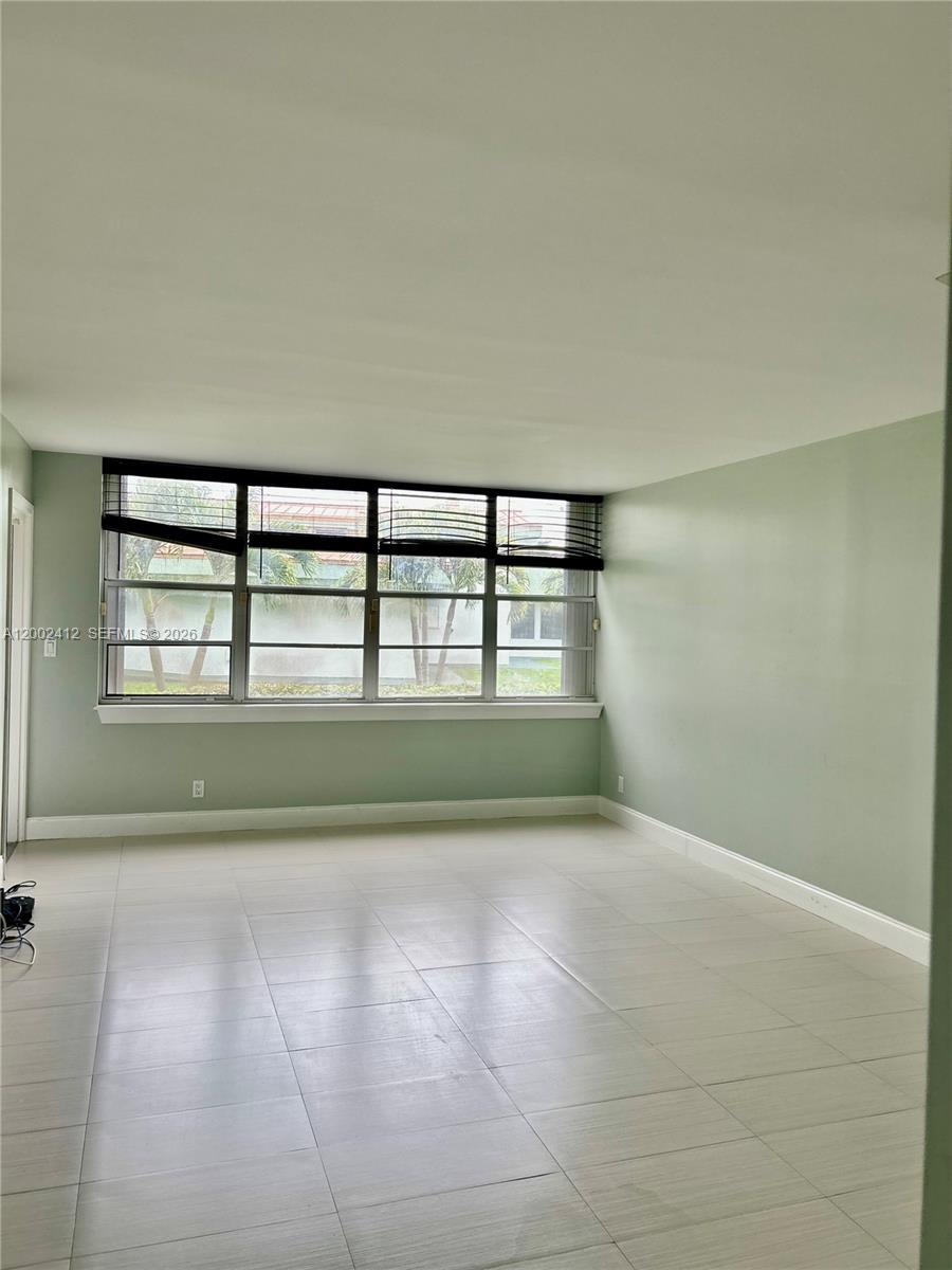 WATERGATE CONDOMINIUM NO - Residential Lease