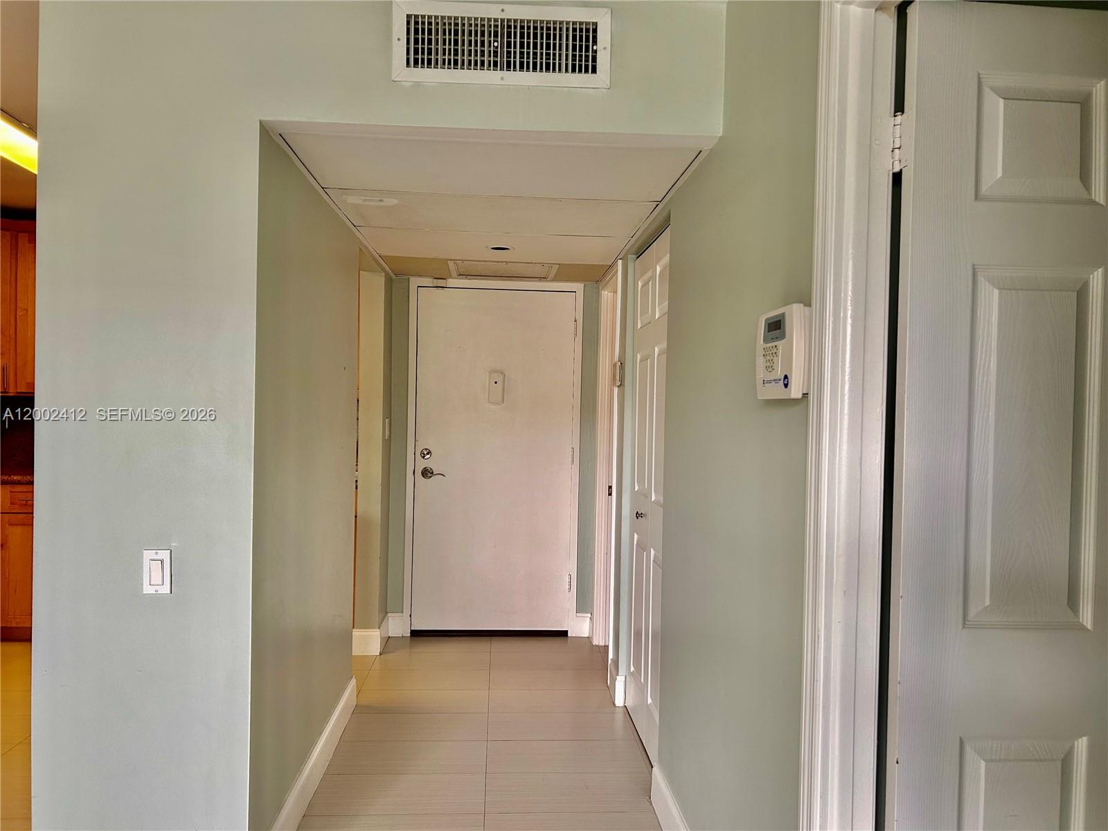 WATERGATE CONDOMINIUM NO - Residential Lease