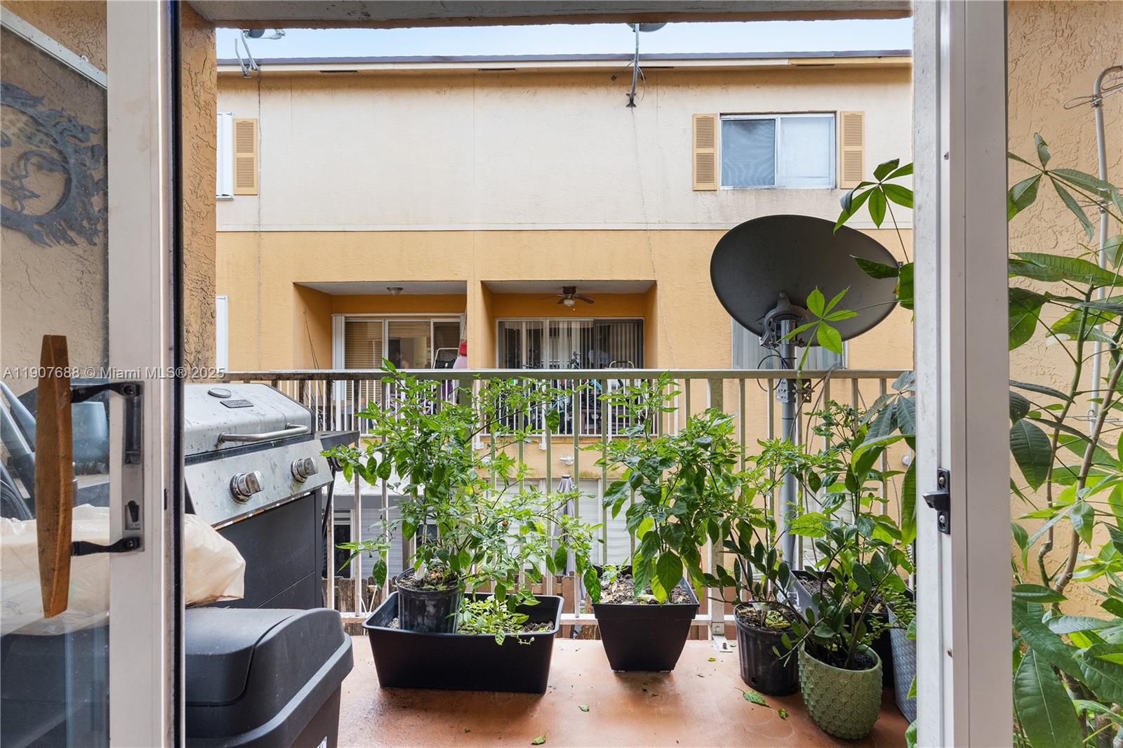 PASEO REAL CONDO - Residential Lease