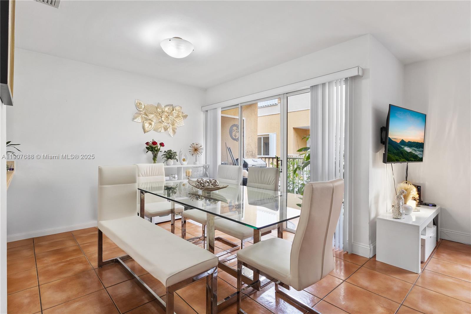 PASEO REAL CONDO - Residential Lease