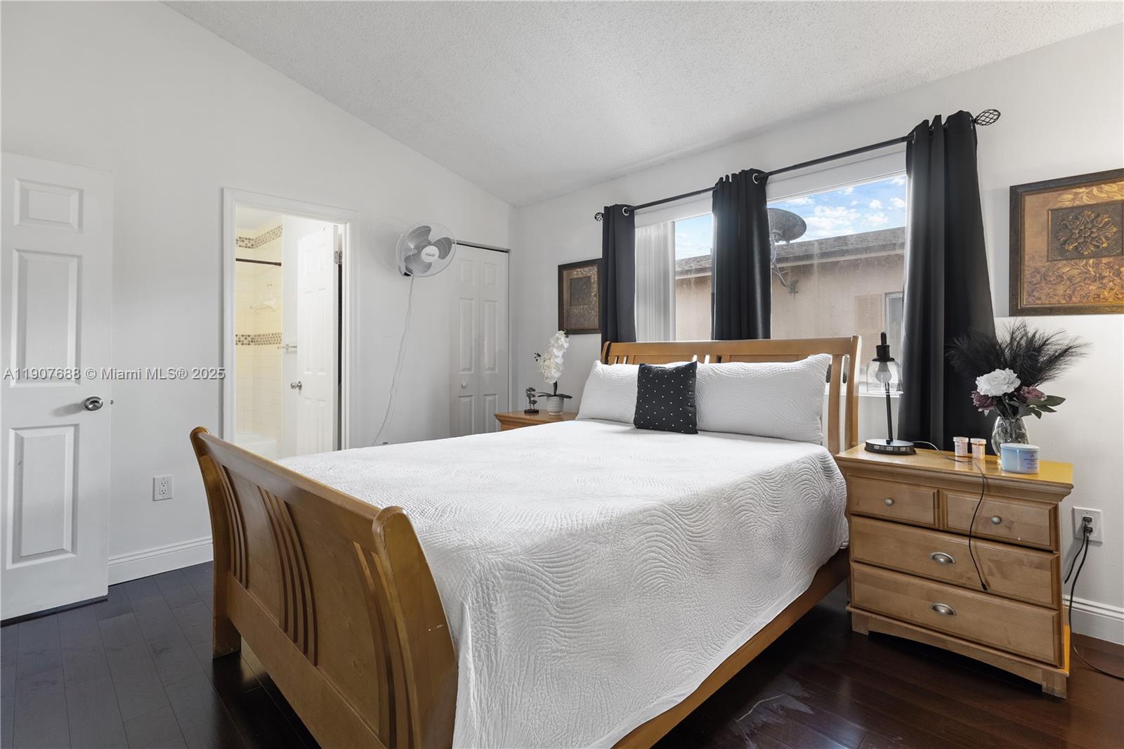 PASEO REAL CONDO - Residential Lease