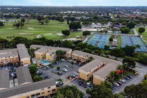 6205 Kendale Lakes Cir 290 Miami FL 33183